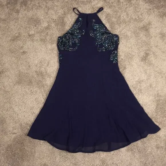 NWT NBD Beaded Floral Bria Dress. - Picture 5 of 9
